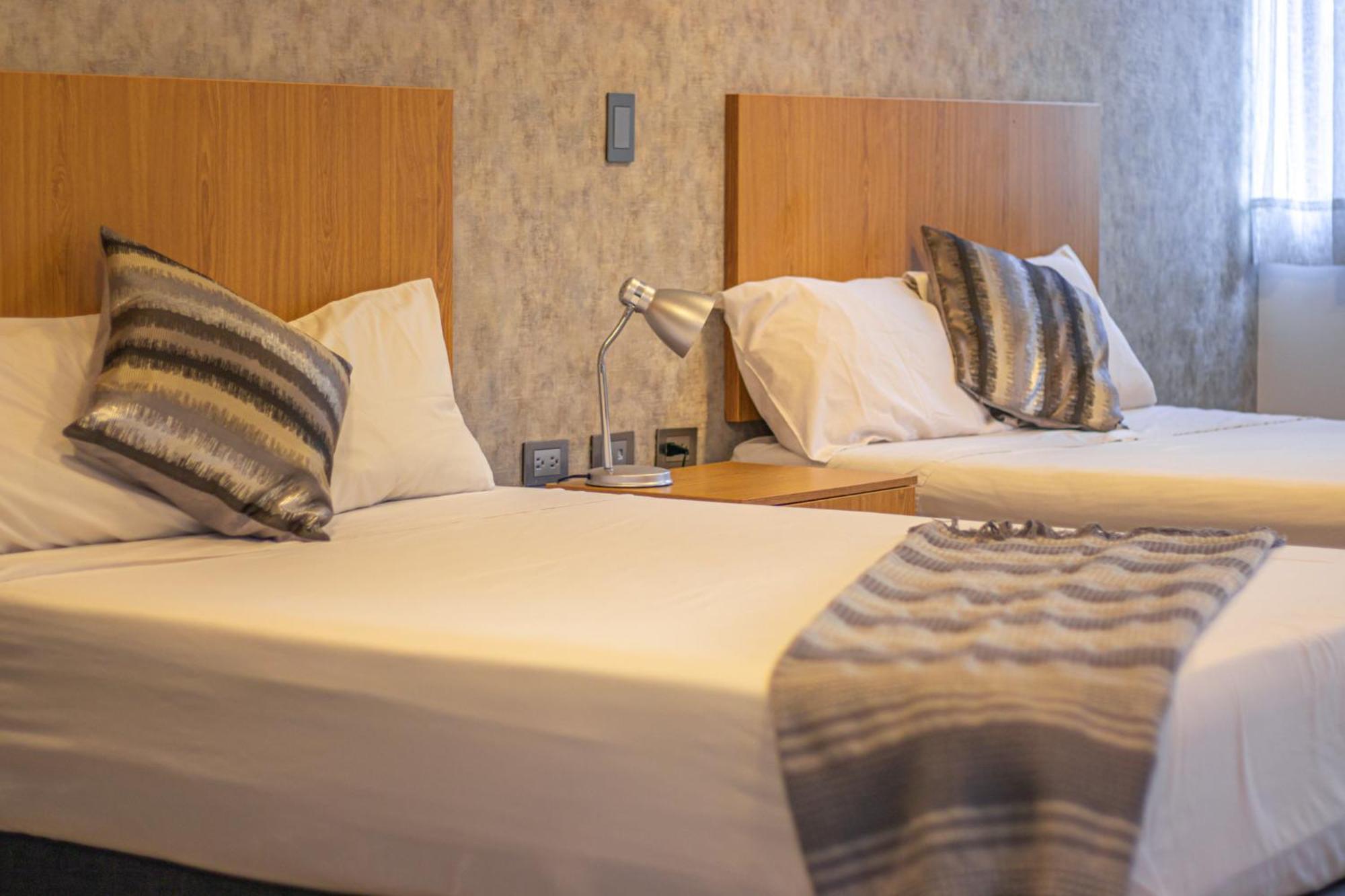 Hotel Bambu Milla De Oro Medellín Buitenkant foto