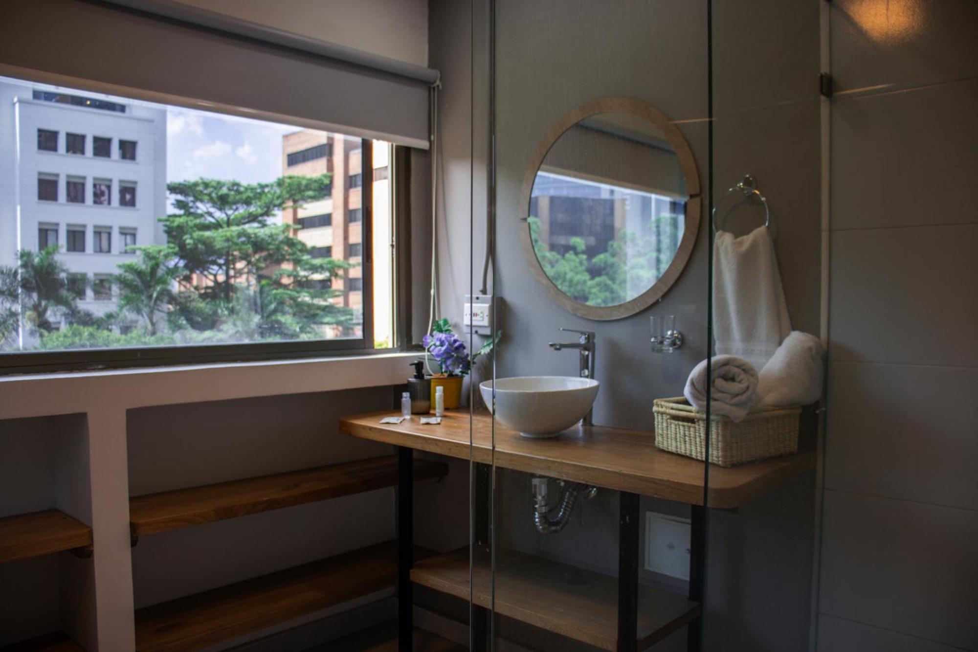 Hotel Bambu Milla De Oro Medellín Buitenkant foto